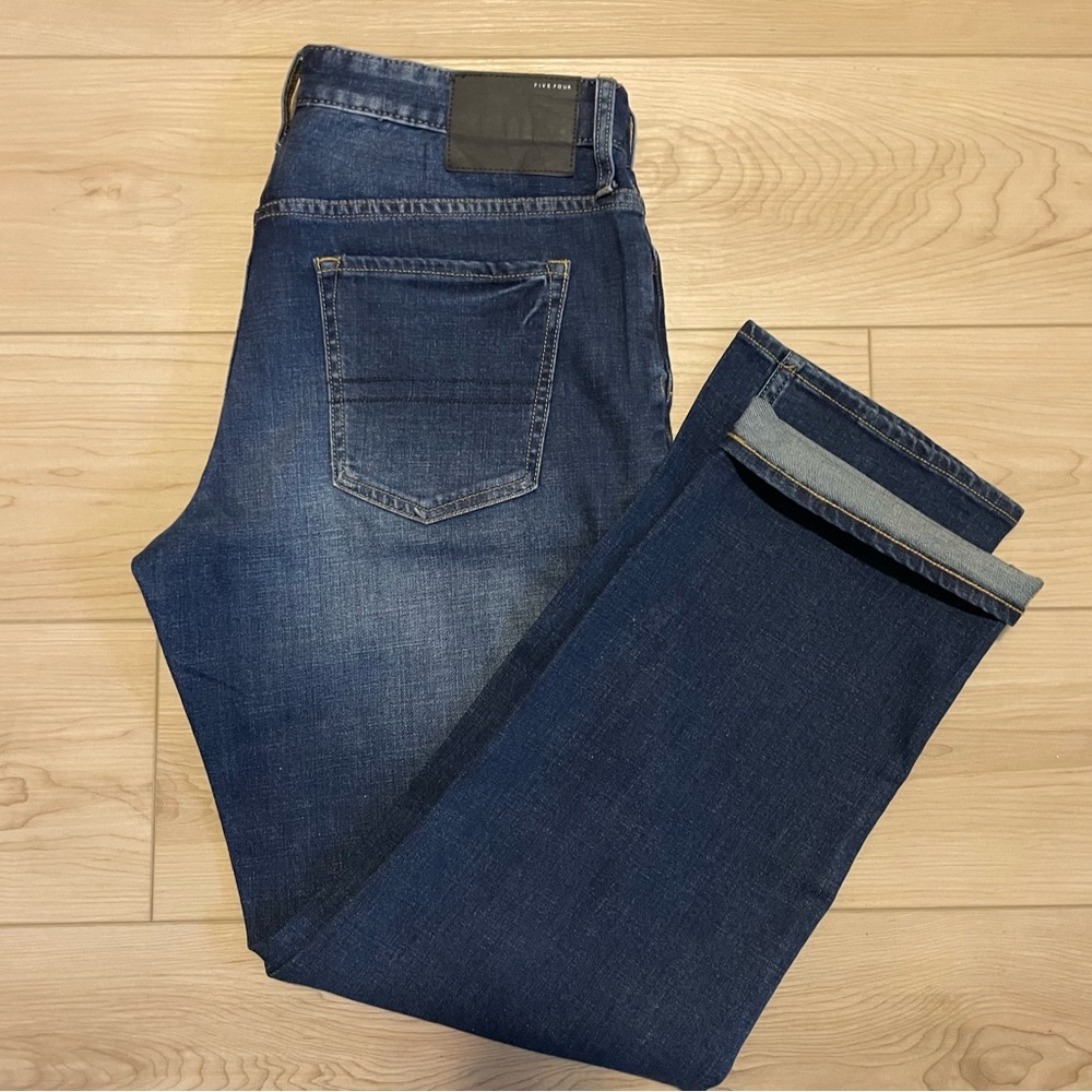 Five Four Emmett Relaxed blue jeans men’s denim, never worn/brand new 32W
